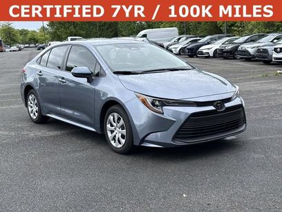 Used 2025 Toyota Corolla LE