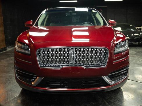 Used 2019 Lincoln Nautilus Reserve AWD/4WD image 3