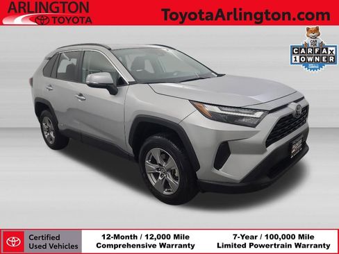 Used 2025 Toyota RAV4 XLE AWD/4WD image 1