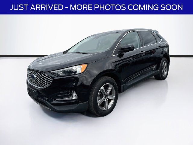 Used 2023 Ford Edge SEL w/ Convenience Package AWD/4WD image 3