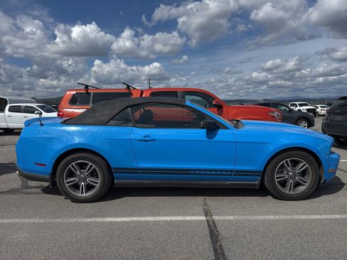 Used 2012 Ford Mustang Premium RWD image 5