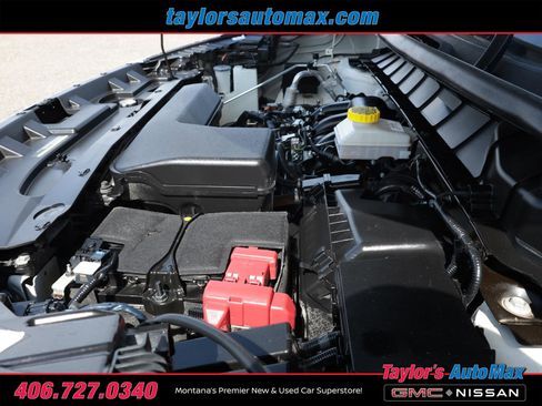 Used 2024 Nissan Pathfinder S AWD/4WD image 38