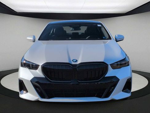 New 2026 BMW 550e xDrive AWD/4WD image 3