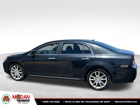Used 2010 Chevrolet Malibu LTZ FWD image 2
