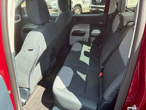 Used 2025 Ford Maverick XLT w/ XLT Luxury Package FWD image 14