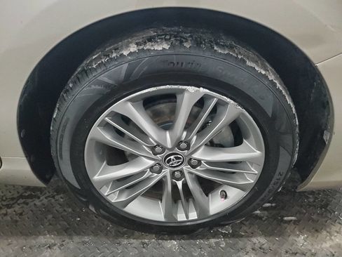 Used 2015 Toyota Camry SE image 20