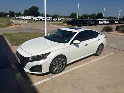 Used 2023 Nissan Altima 2.5 SL
