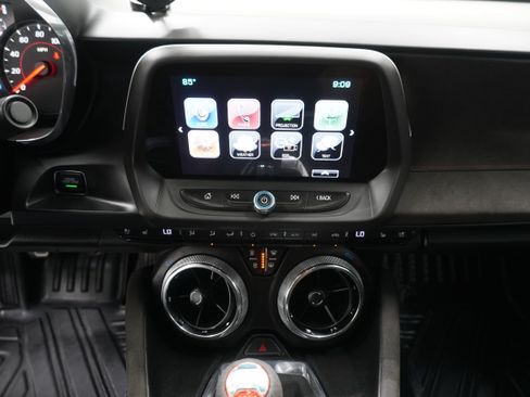 Used 2017 Chevrolet Camaro ZL1 RWD image 22