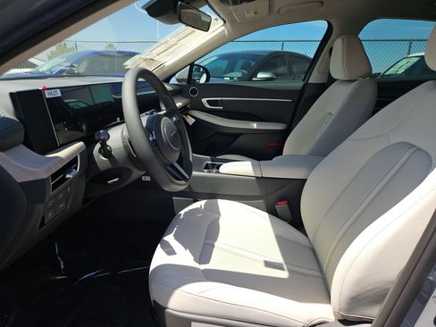 New 2026 Hyundai Sonata Blue FWD image 13