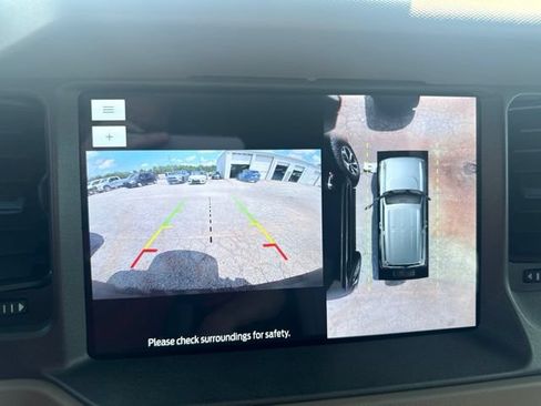 Used 2024 Ford Bronco Wildtrak AWD/4WD image 34