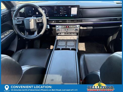 Used 2025 Hyundai Santa Fe Calligraphy image 14