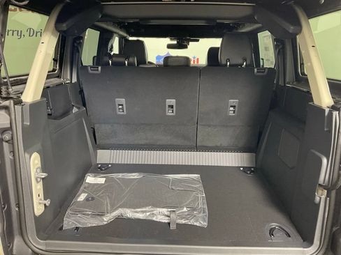 New 2026 Ford Bronco Outer Banks AWD/4WD image 11
