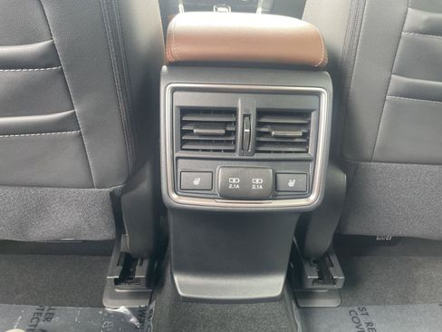 Certified 2022 Subaru Forester Touring w/ Popular Package #2 AWD/4WD image 14