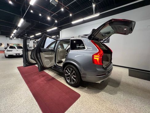Used 2016 Volvo XC90 T6 Momentum image 46