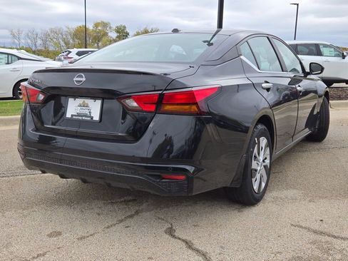 New 2025 Nissan Altima 2.5 S image 12