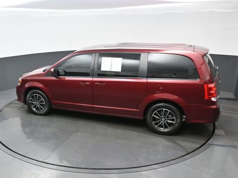 Used 2019 Dodge Grand Caravan GT image 35
