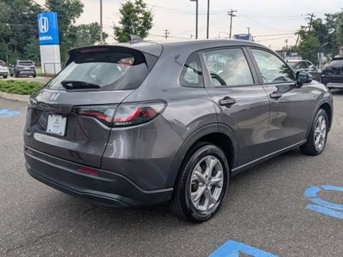 Certified 2023 Honda HR-V LX image 6