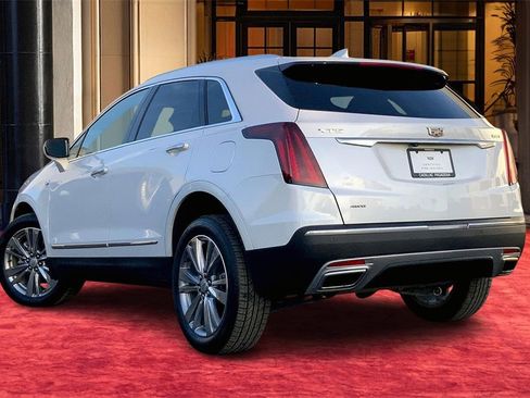 Certified 2024 Cadillac XT5 Premium Luxury image 4