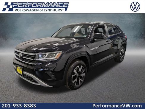 Used 2023 Volkswagen Atlas Cross Sport SE AWD/4WD image 1