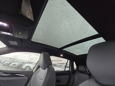 New 2026 Volkswagen Tiguan SE R-Line image 26