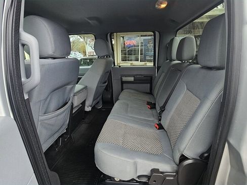 Used 2015 Ford F250 XLT image 7