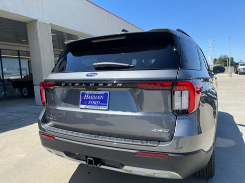 New 2026 Ford Explorer Active w/ Active Comfort Package AWD/4WD image 35