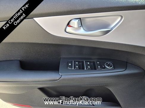 Certified 2023 Kia Forte LXS w/ LXS Technology Package FWD image 21