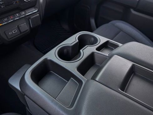 Used 2024 Chevrolet Silverado 1500 Custom image 16