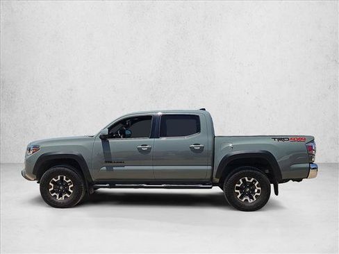 Certified 2023 Toyota Tacoma TRD Off-Road AWD/4WD image 8