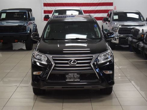Used 2014 Lexus GX 460 image 9