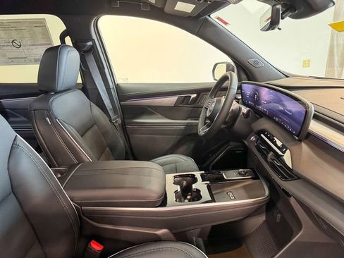 New 2026 Buick Enclave Preferred w/ Power Package image 25