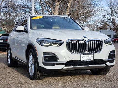 Used 2022 BMW X5 xDrive40i w/ Climate Comfort Package image 3