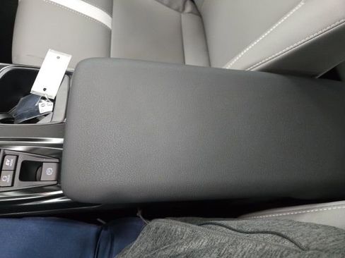 New 2026 Toyota Camry SE image 24