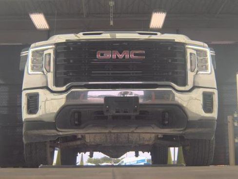 Used 2023 GMC Sierra 2500 Pro w/ Convenience Package AWD/4WD image 2