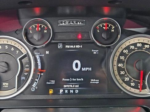 Used 2014 RAM 1500 Laramie w/ Convenience Group RWD image 8