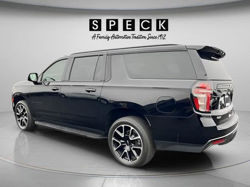 Certified 2024 Chevrolet Suburban RST w/ Luxury Package image 3