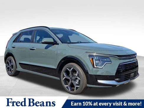 New 2026 Kia Niro SX Touring image 1