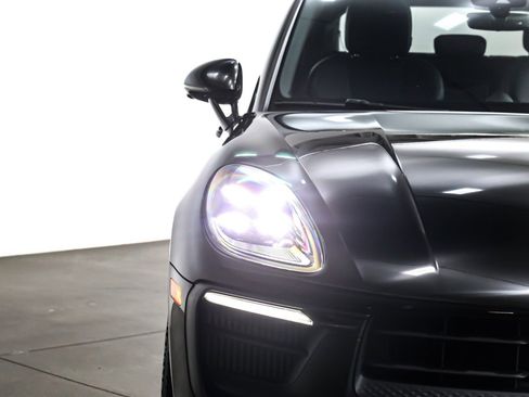 Used 2024 Porsche Macan GTS image 15
