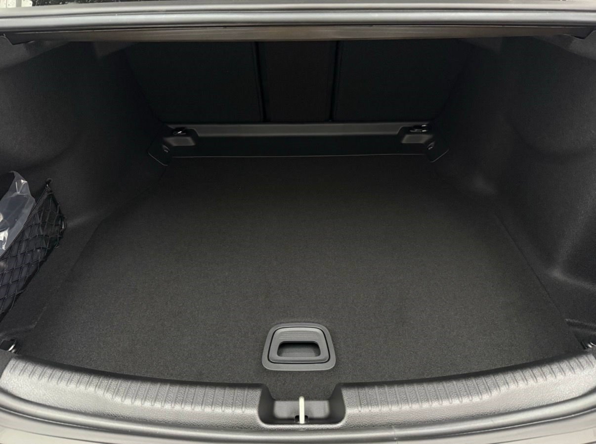 New 2027 Mercedes-Benz C 300 Sedan image 22