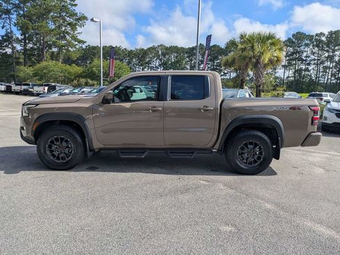 Used 2023 Nissan Frontier PRO-4X w/ Pro-4X Premium Package AWD/4WD image 7