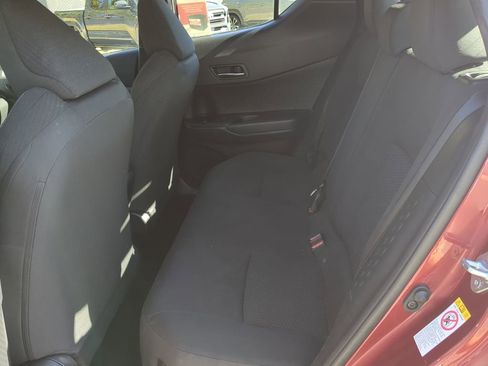 Used 2019 Toyota C-HR XLE image 21