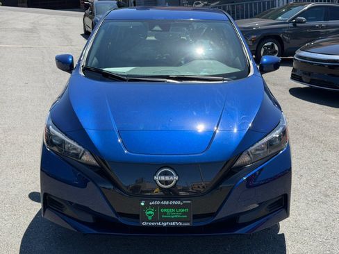 Used 2025 Nissan Leaf S FWD image 2