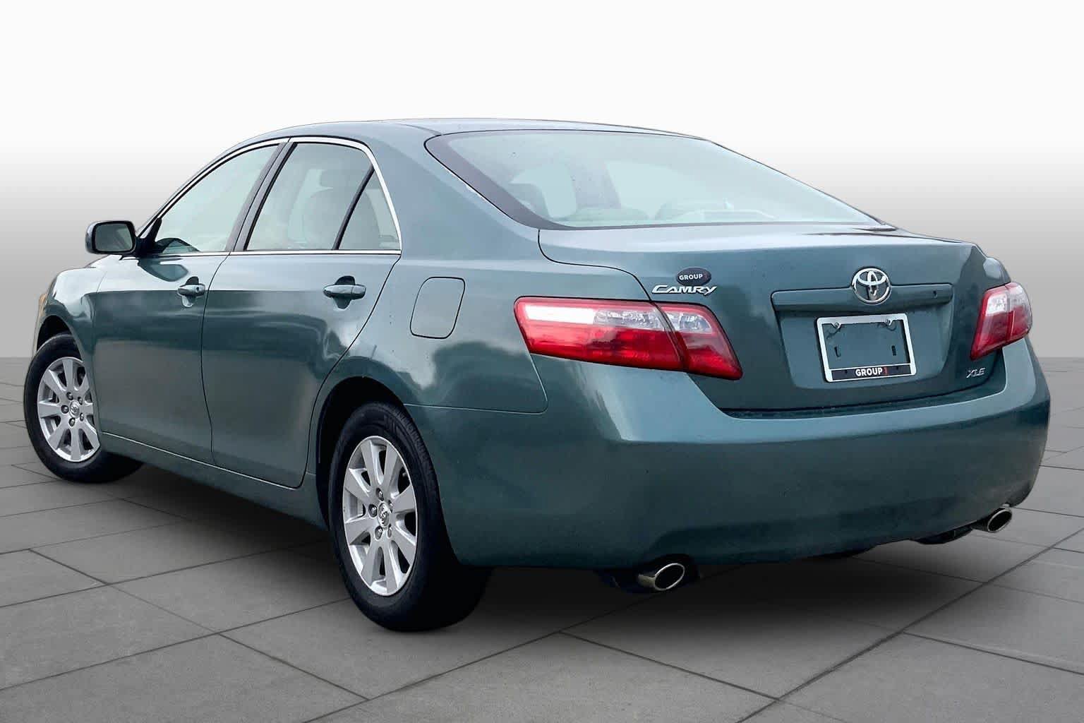 Used 2008 Toyota Camry XLE FWD image 11