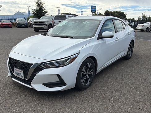 Used 2022 Nissan Sentra SV FWD image 1