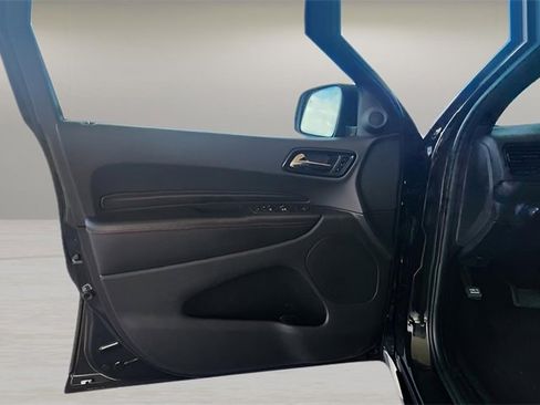 Used 2024 Dodge Durango GT image 12