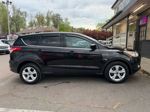 Used 2015 Ford Escape SE AWD/4WD image 8