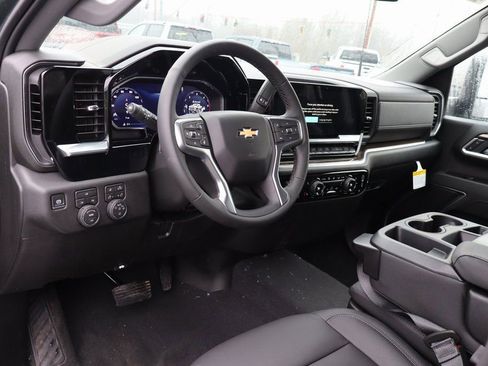 New 2026 Chevrolet Silverado 3500 LT w/ All Star Edition AWD/4WD image 6
