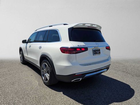 Used 2026 Mercedes-Benz GLS 450 4MATIC image 5