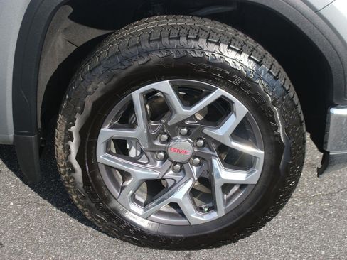 Used 2026 GMC Sierra 1500 SLT w/ SLT Premium Package AWD/4WD image 37