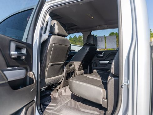 Used 2019 Chevrolet Silverado 2500 LTZ w/ Silverado HD Tribute Edition AWD/4WD image 15